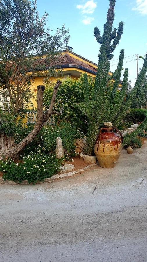 Villa Sargheruoli มอนเตโรนิดิเลชเช ภายนอก รูปภาพ